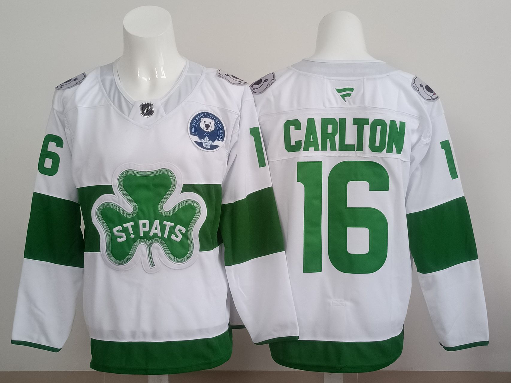 Men 2025 Toronto Maple Leafs 16 Carlton White green NHL Jersey style 01